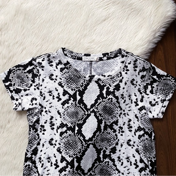 Rag & Bone Snake Print Tee in Black and White - Picture 9 of 9